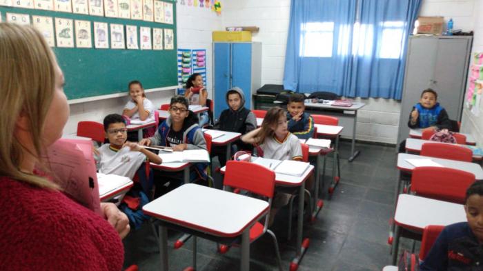 Prefeitura de Araçariguama inicia entrega de Mobiliários para as Escolas do Sistema Municipal de Ensino.